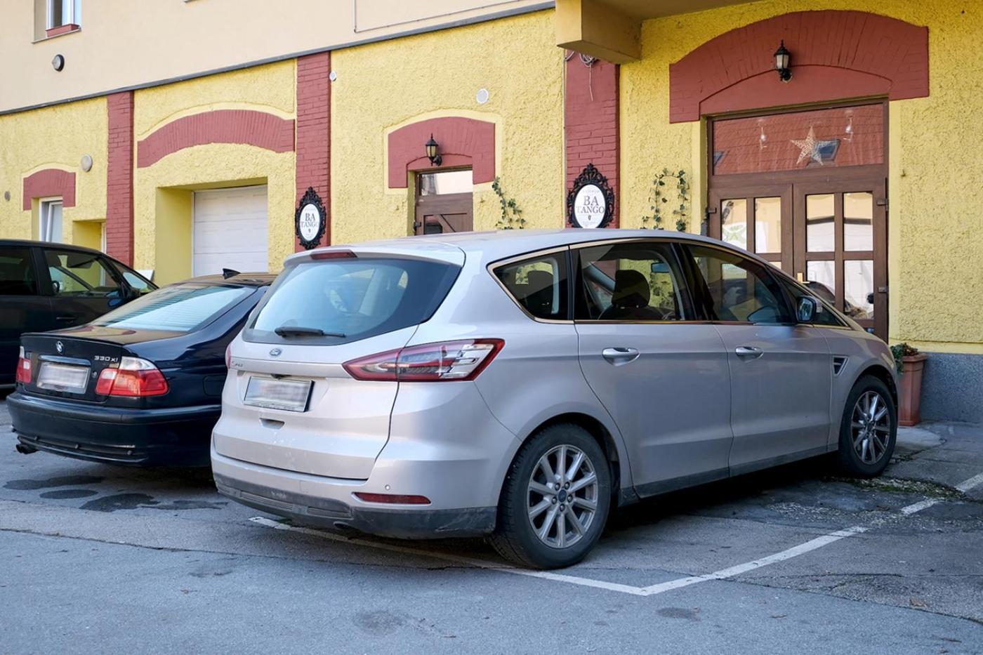 Apartment Joy Tour As With Free Private Parking